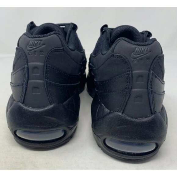 black air max size 5.5